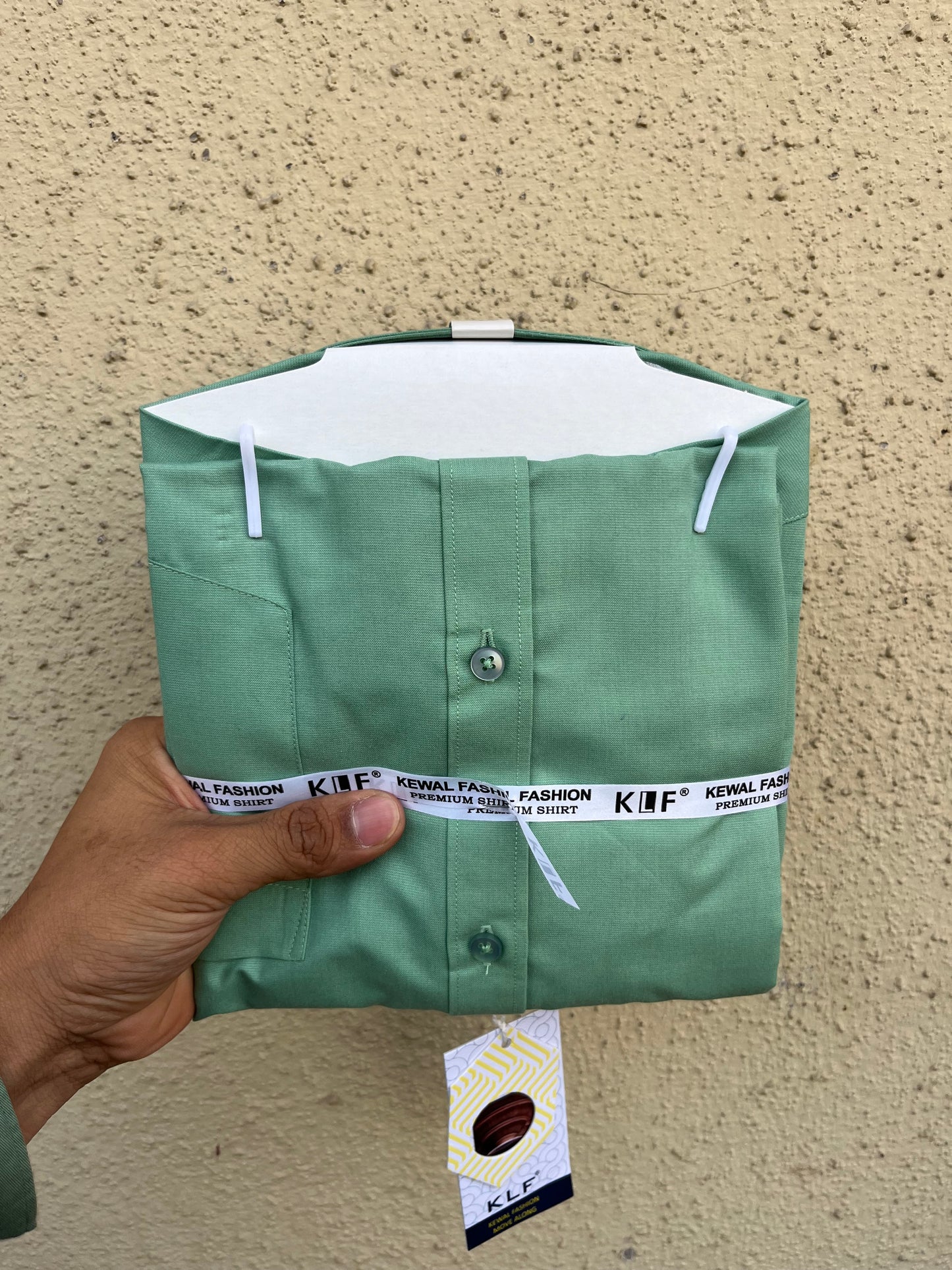 Green half sleeves shirt 383-10