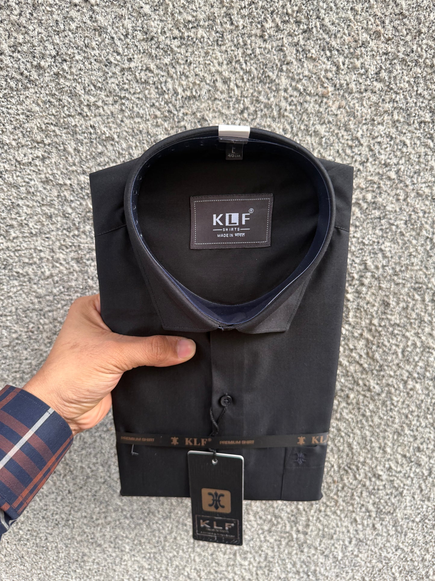 Pack of 4 sophisticated