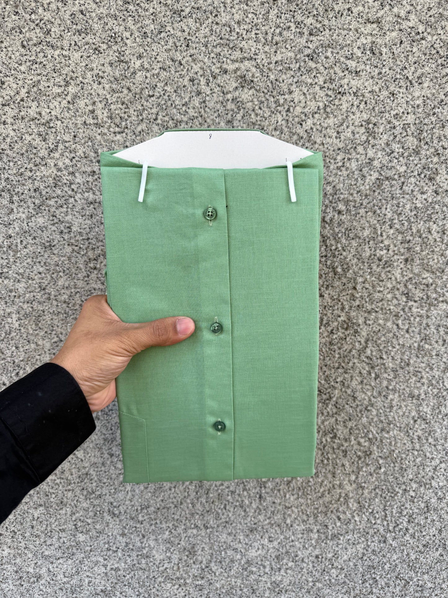 Parrot Linen